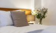 2 Bed in Bath 7