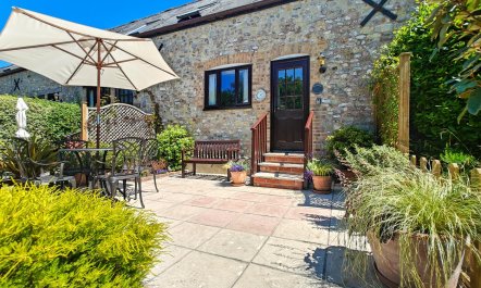 2 Bed in Lyme Regis