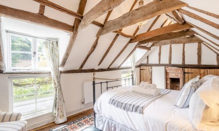 2 Bed in Dedham 1