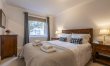 2 Bed in Bath 2