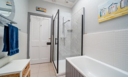 2 Bed in Moffat 8