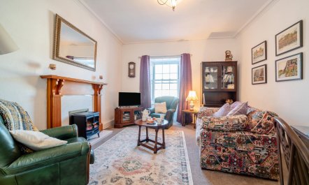 2 Bed in Moffat 5
