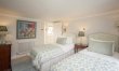 3 Bed in Bath 7