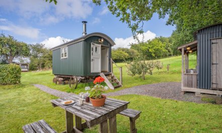 1 Bed in Trefeitha