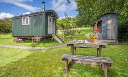 1 Bed in Trefeitha