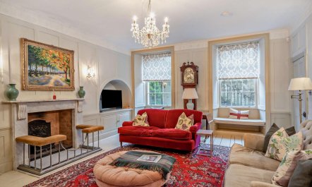 3 Bed in Bath 1