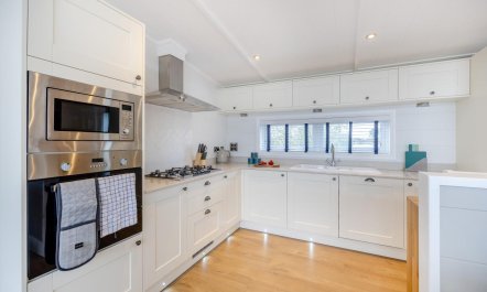 2 Bed in Tallington 4