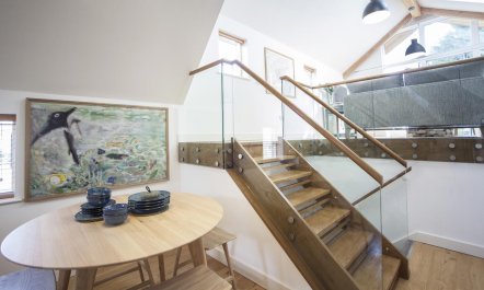 2 Bed in Bath 4