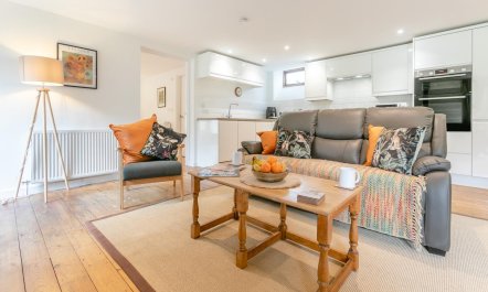 3 Bed in Torpoint 3