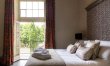 1 Bed in Bath 7