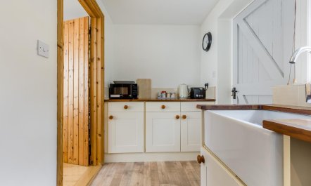 1 Bed in Knapton 6