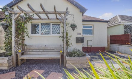 2 Bed in Kinmel Bay