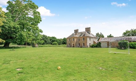 7 Bed in Tincleton 2