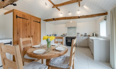 1 Bed in Peasmarsh 7