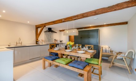 3 Bed in Peasmarsh 4