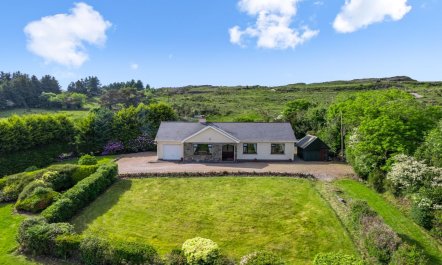 3 Bed in Releagh
