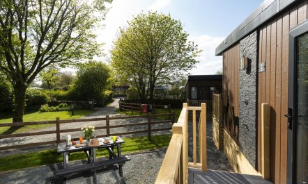 1 Bed in High Casterton 8