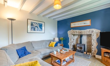 4 Bed in Molleston 5