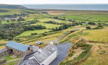 3 Bed in Tywyn