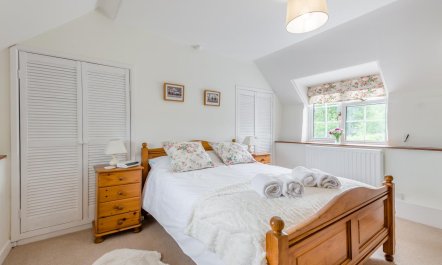 2 Bed in Yatton 4