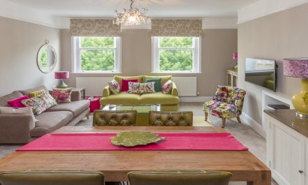 2 Bed in Bath