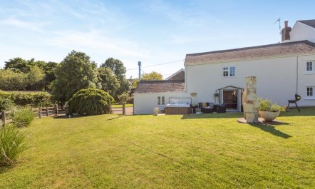 3 Bed in Fairy Cross 2