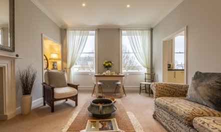 1 Bed in Bath