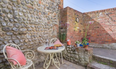 2 Bed in Cromer 5