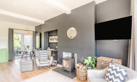 2 Bed in Newburgh 6