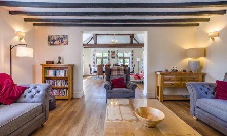 5 Bed in Clows Top 6