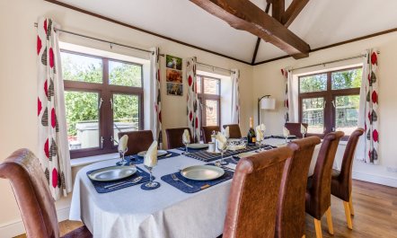5 Bed in Clows Top 7