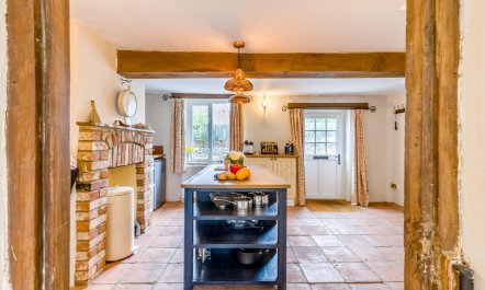 2 Bed in Docking 1
