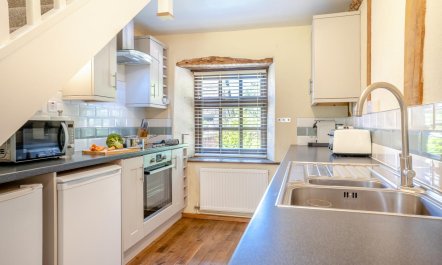 2 Bed in Cantref 9