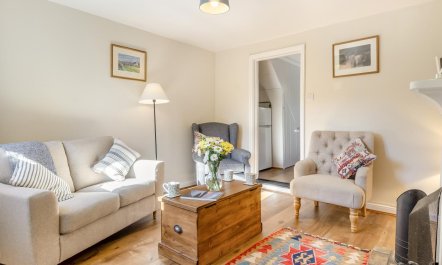 2 Bed in Ashley 5