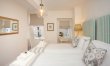 3 Bed in Bath 9