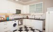 3 Bed in Bath 5