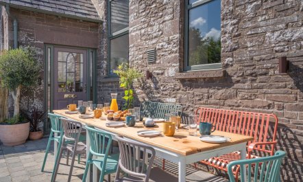 5 Bed in Bwlch 2