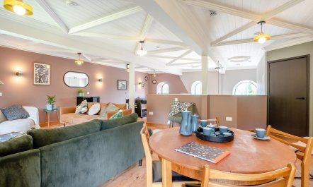 5 Bed in Bwlch 8