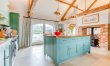 2 Bed in Motcombe 7