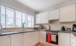 3 Bed in Freshwater East 8