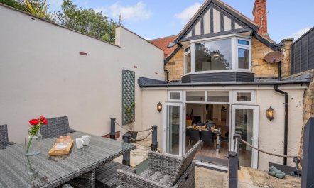 3 Bed in Sandsend