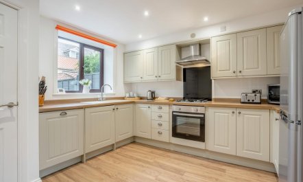 3 Bed in Sandsend 6
