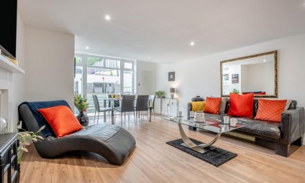 3 Bed in Sandsend 3