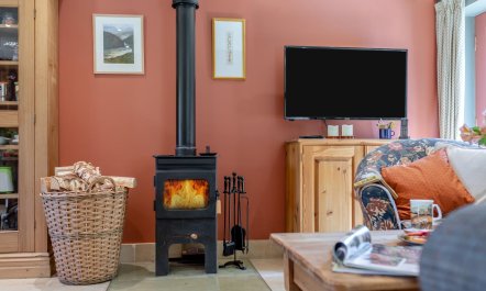 1 Bed in Buxton 7