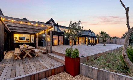 5 Bed in Bexhill-on-Sea
