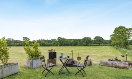 1 Bed in Masbury 5