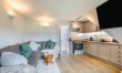 3 Bed in Corton 6