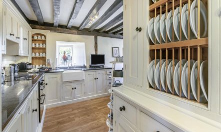 4 Bed in Honiton 4