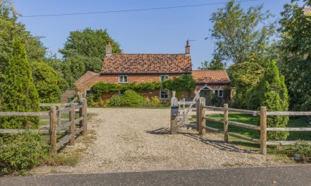 6 Bed in Foulsham