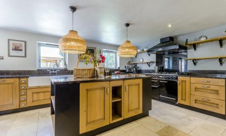 6 Bed in Foulsham 5